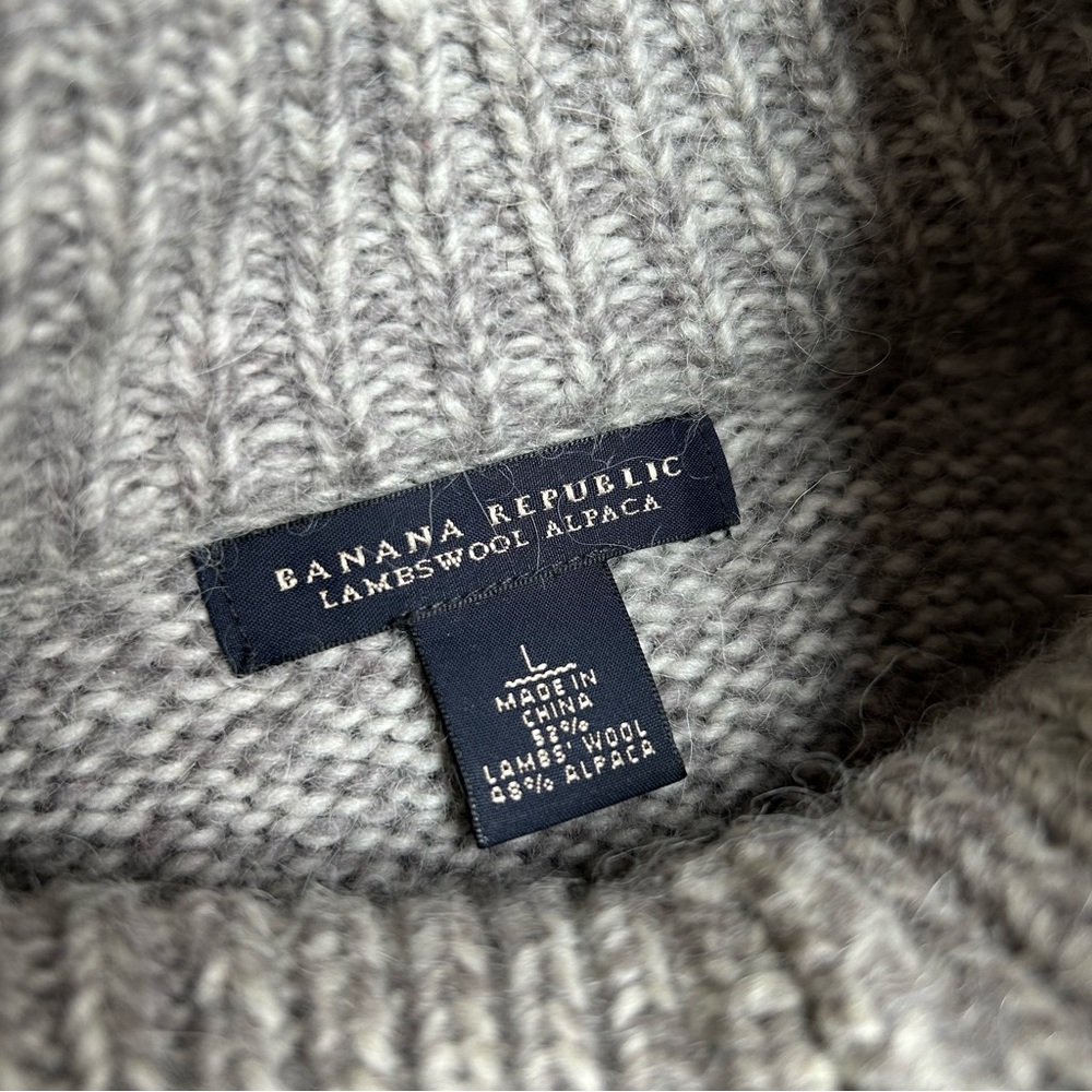 Banana Republic Alpaca Lambswool Knit Turtleneck Sweater - Picture 12 of 13